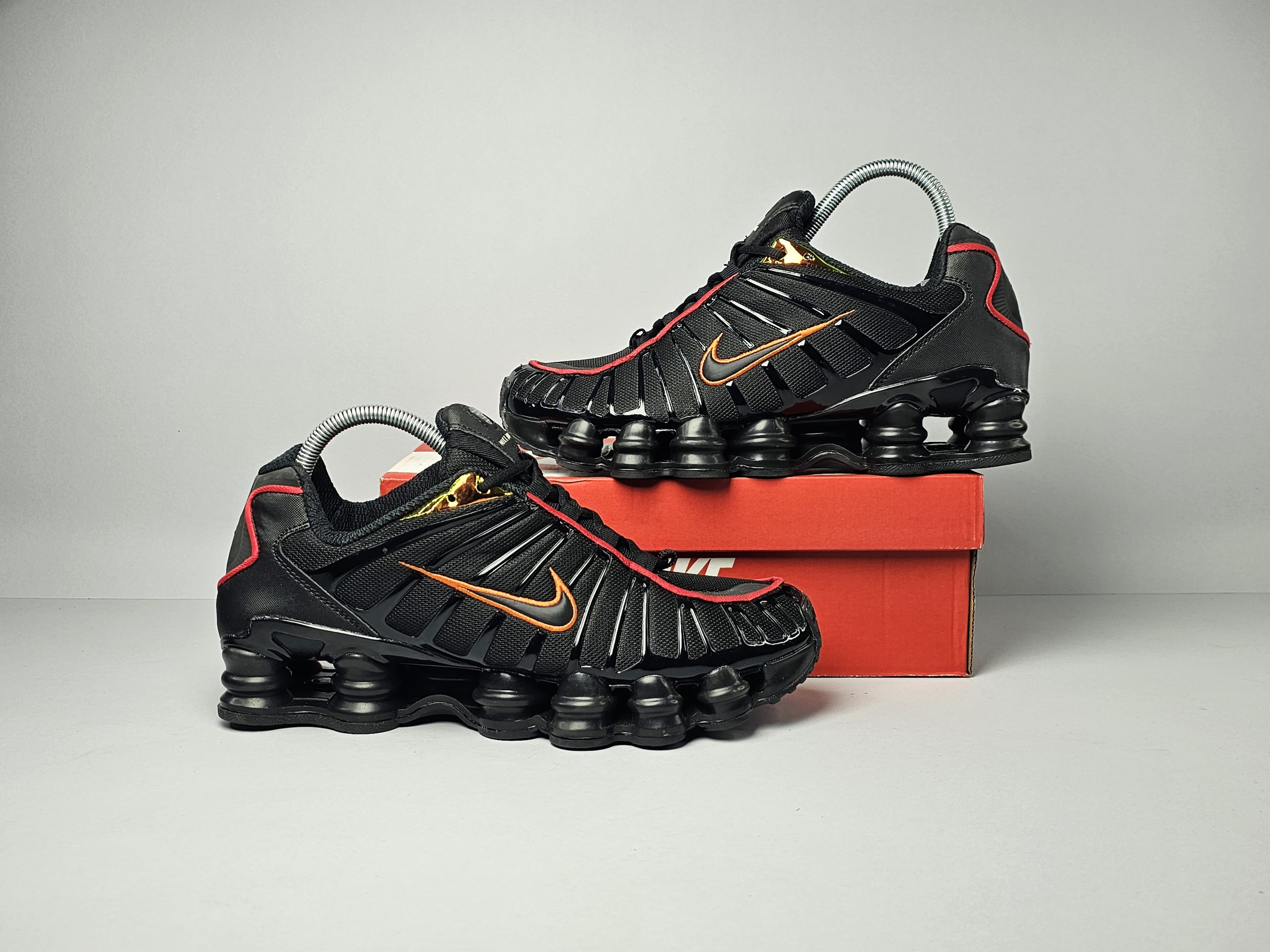Nike shox TL