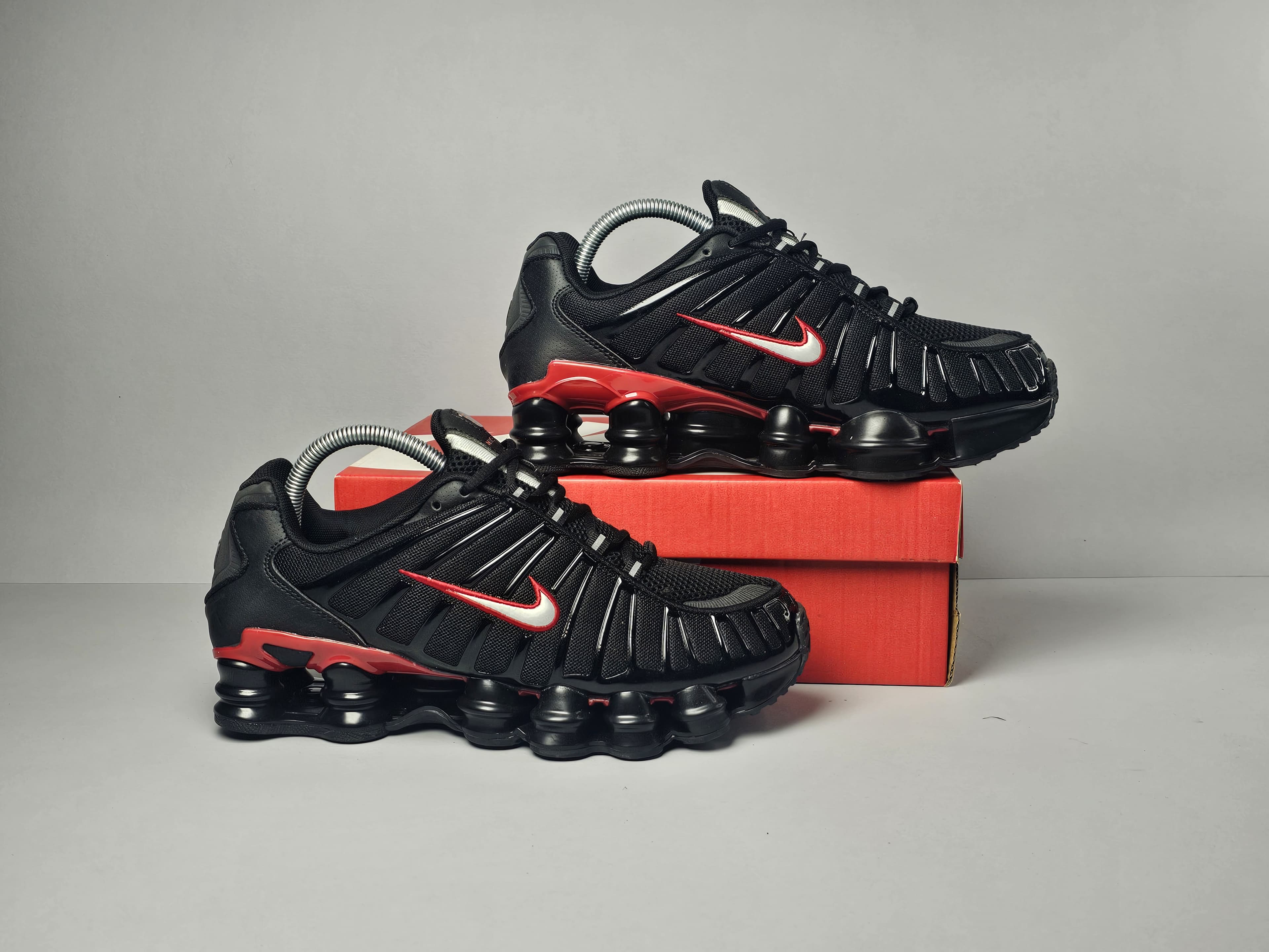 Nike shox TL