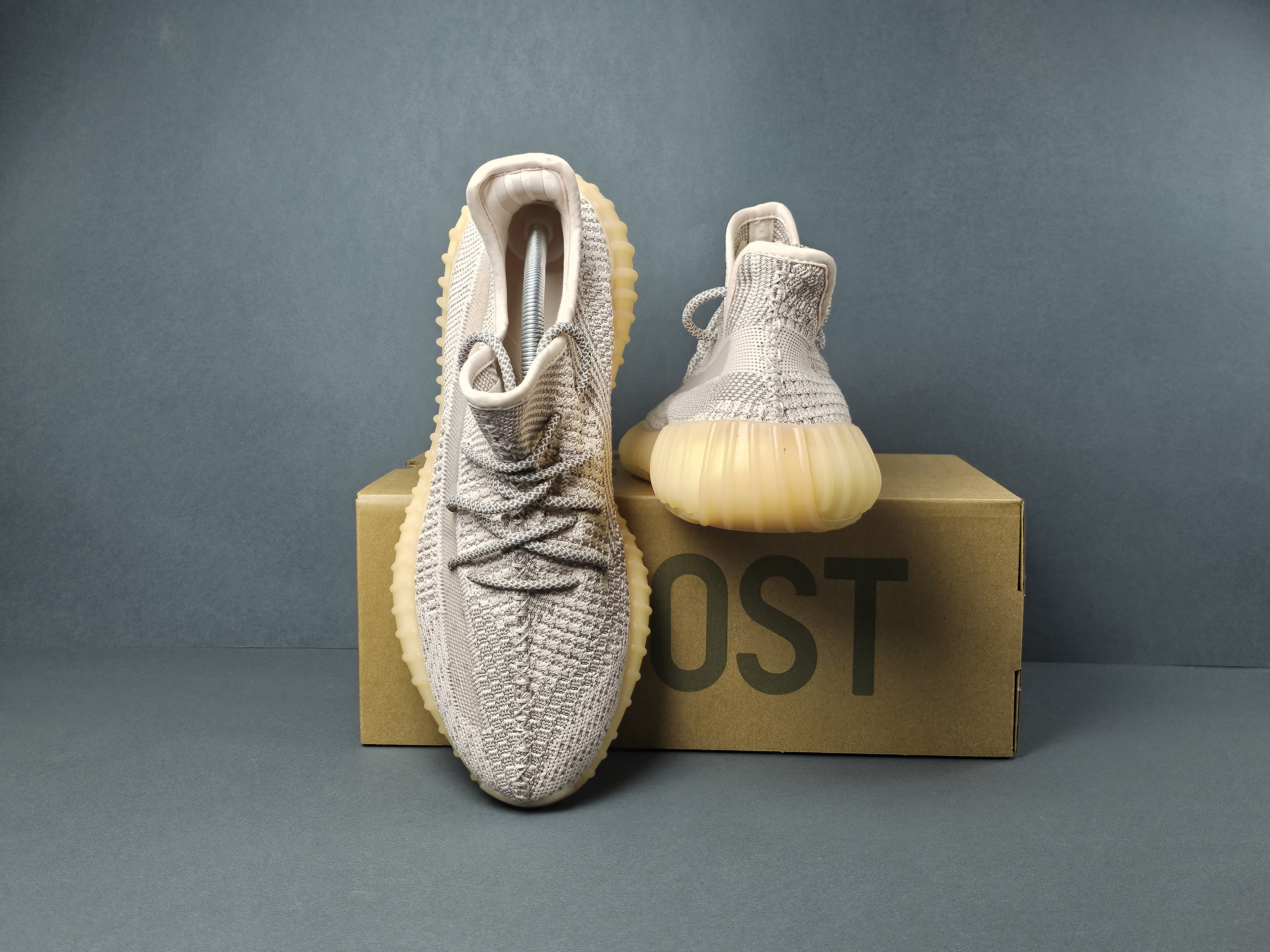 Adidas Yeezy 350 boost 4