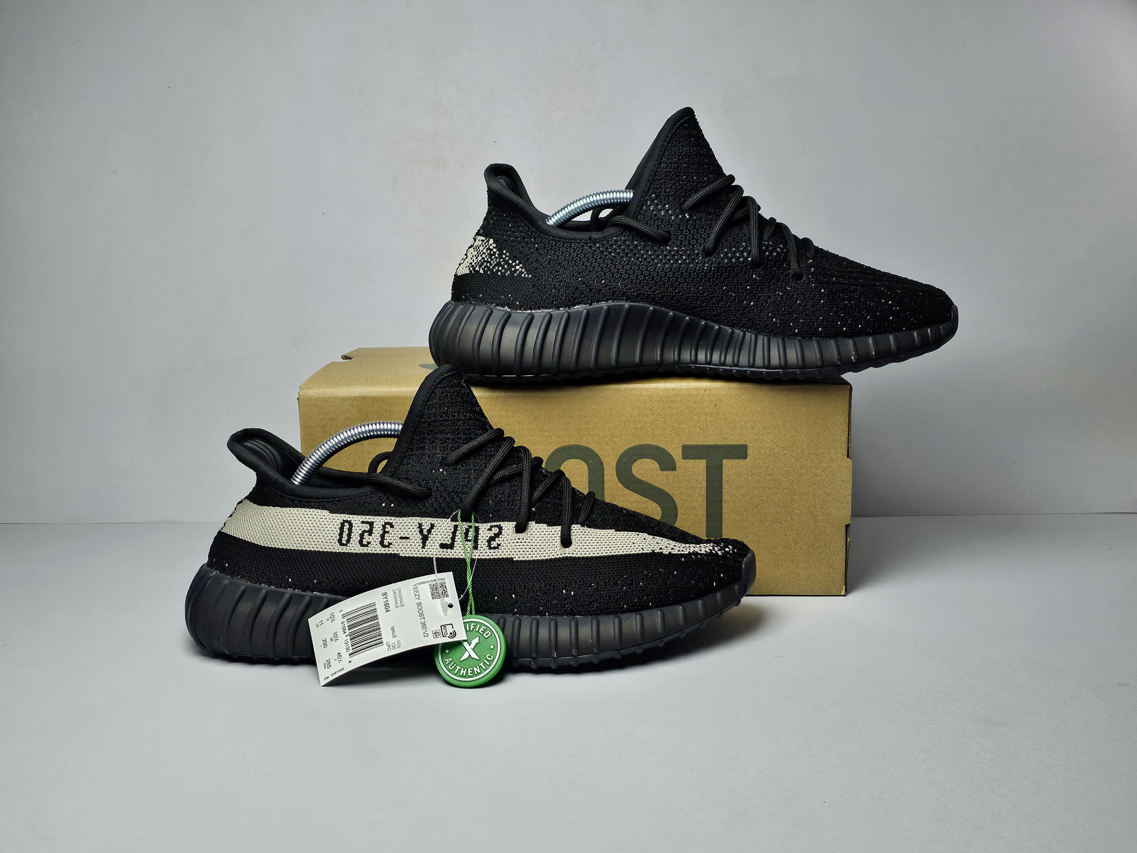 Adidas Yeezy 350 boost