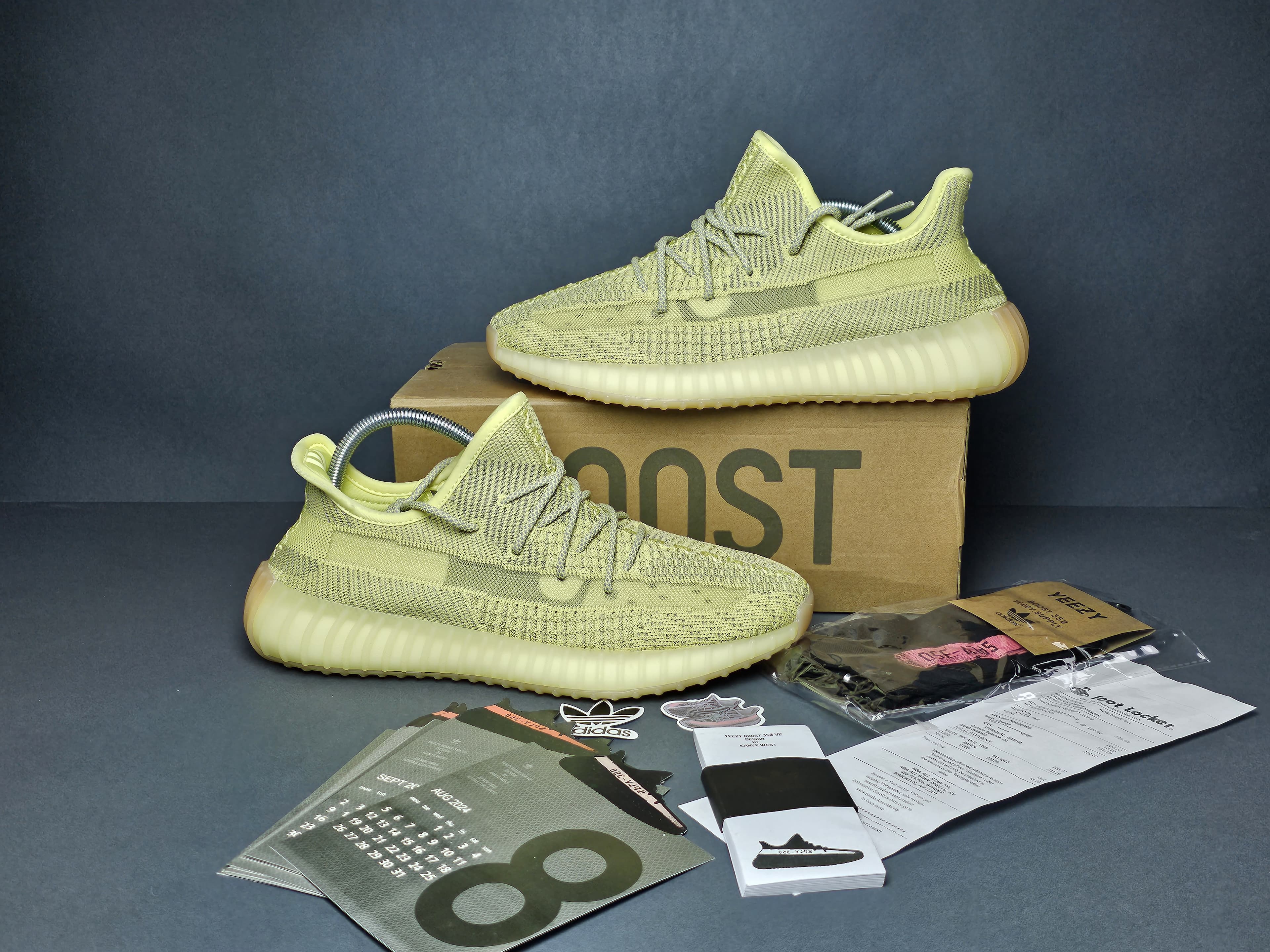 Adidas Yeezy 350 boost