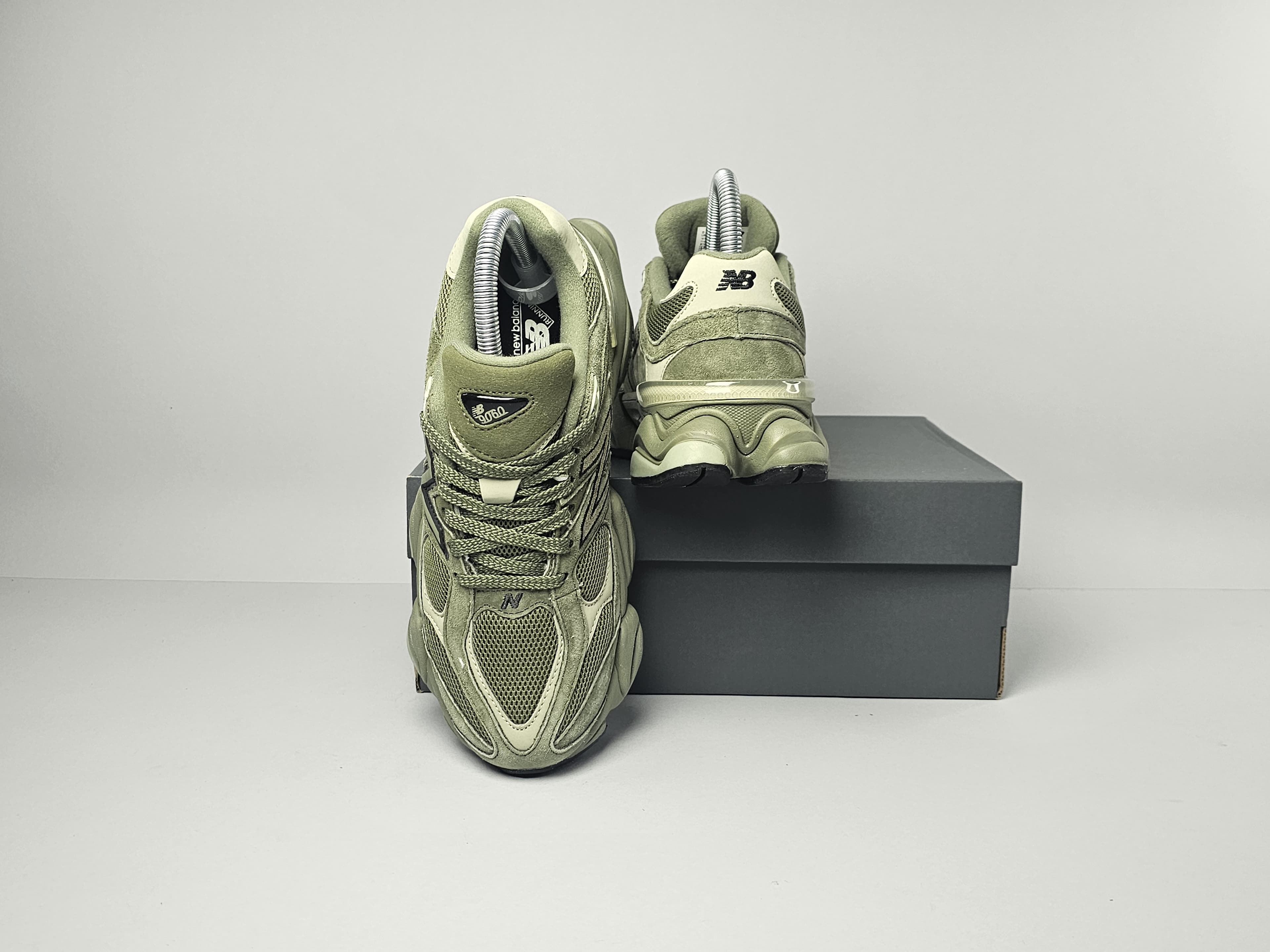 New Balance 9060 4