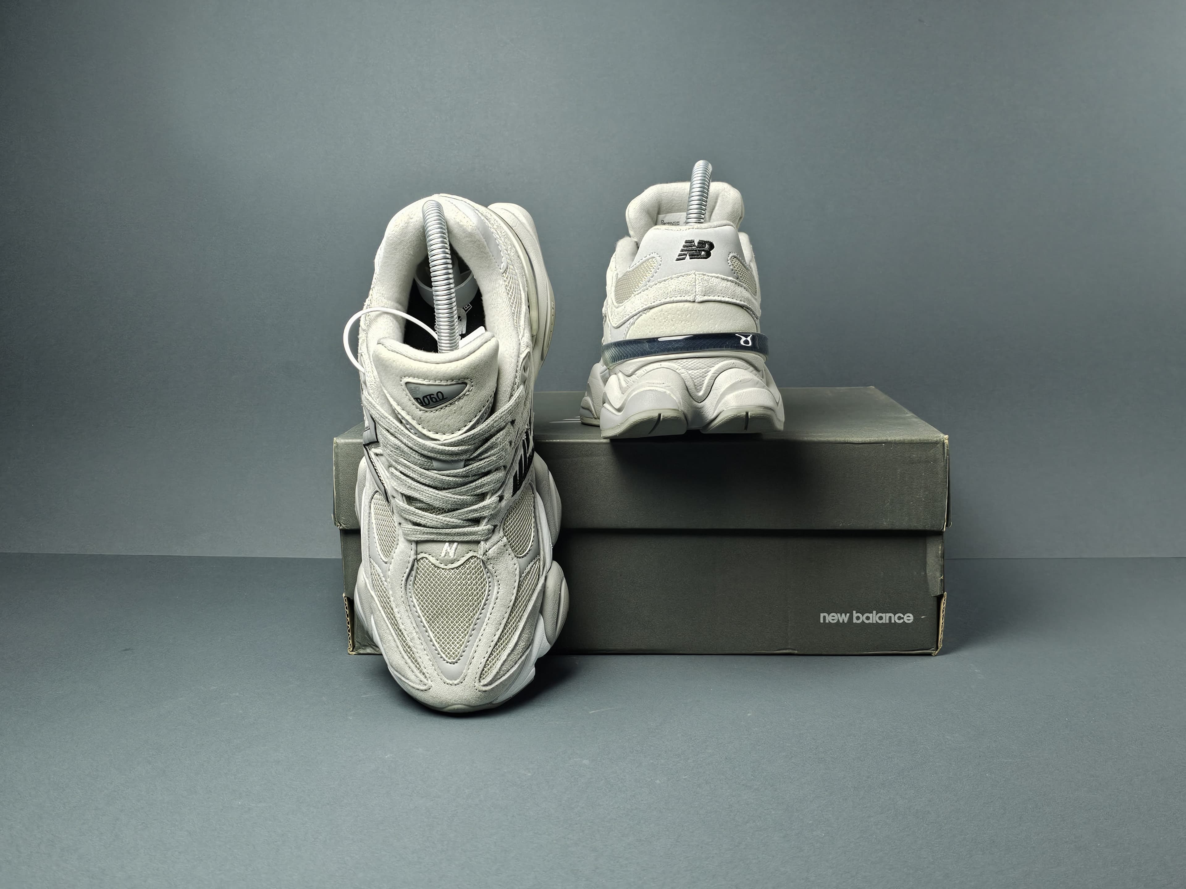 New Balance 9060 4
