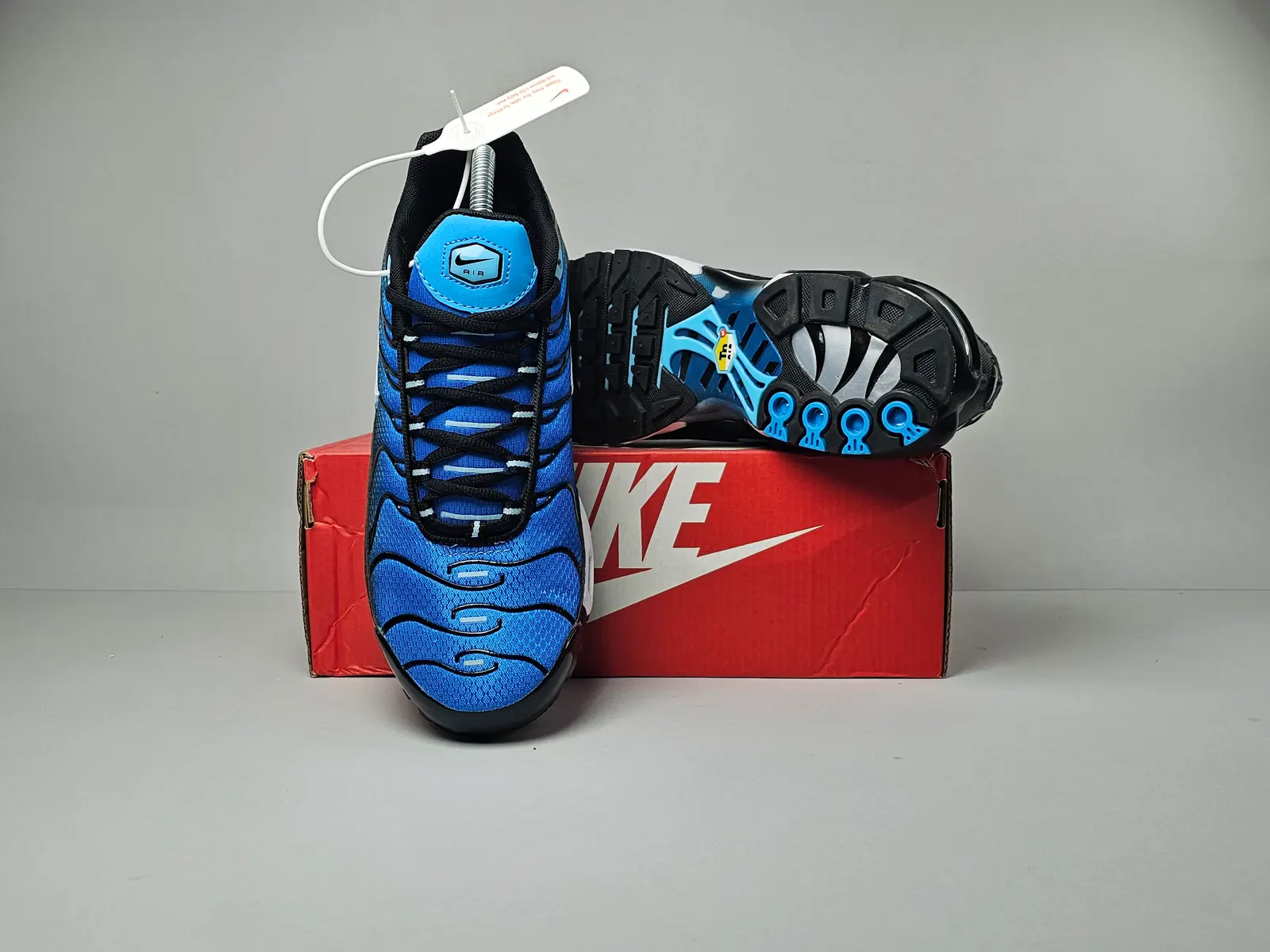 Aquarius blue 3