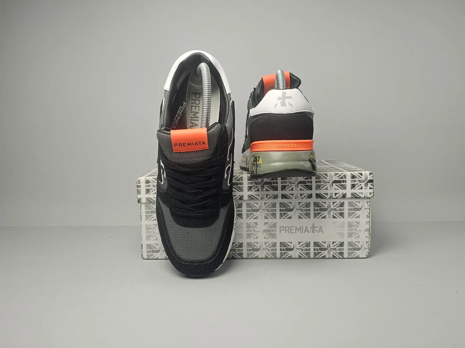 Premiata 4