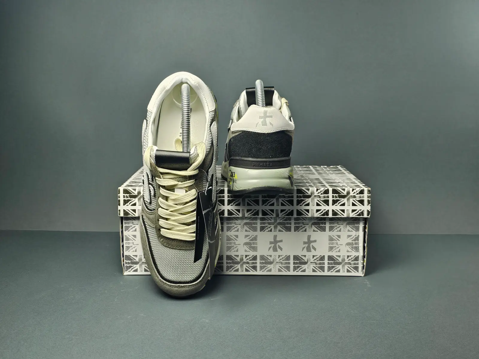 Premiata 4