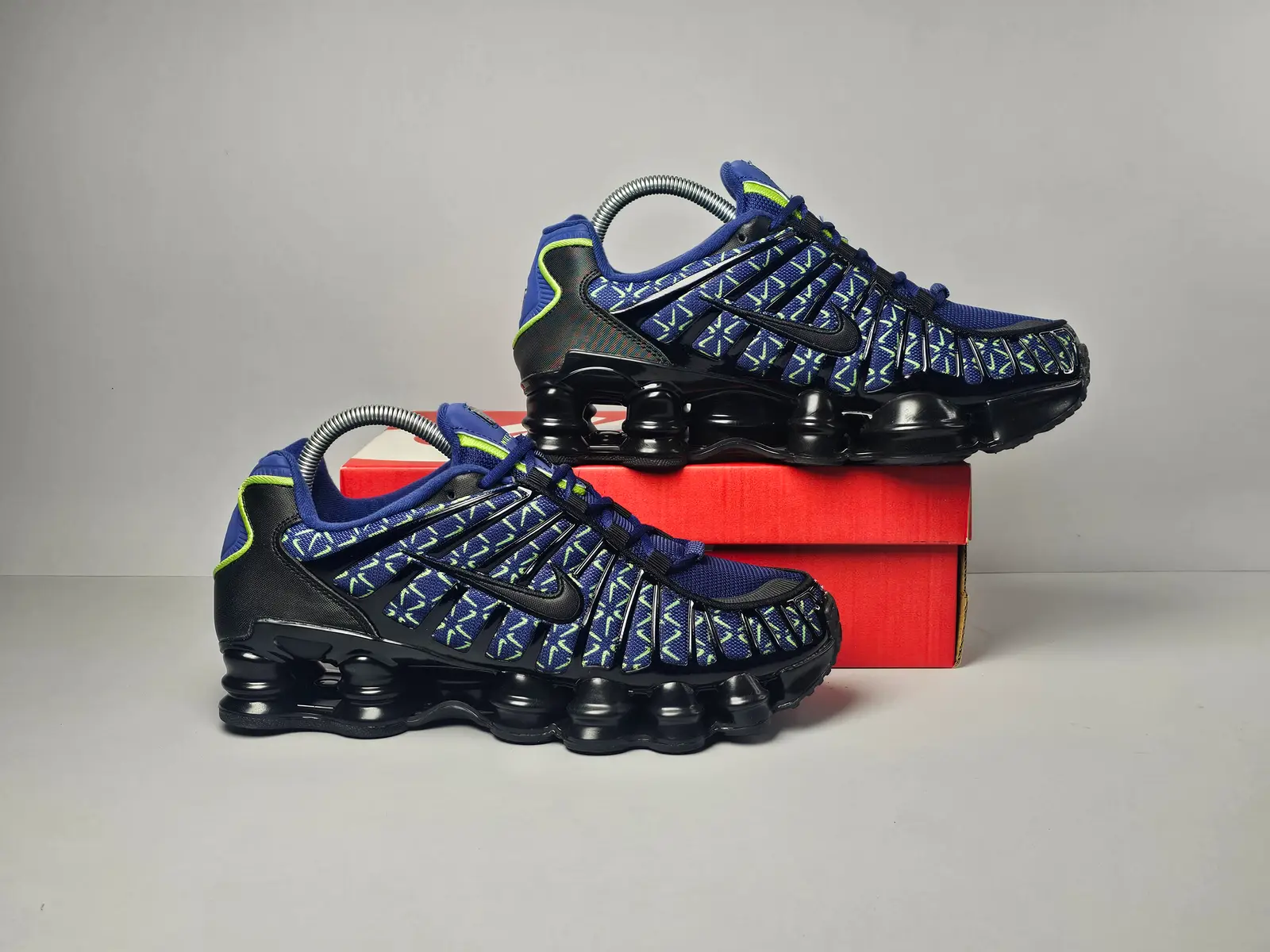 Nike shox TL