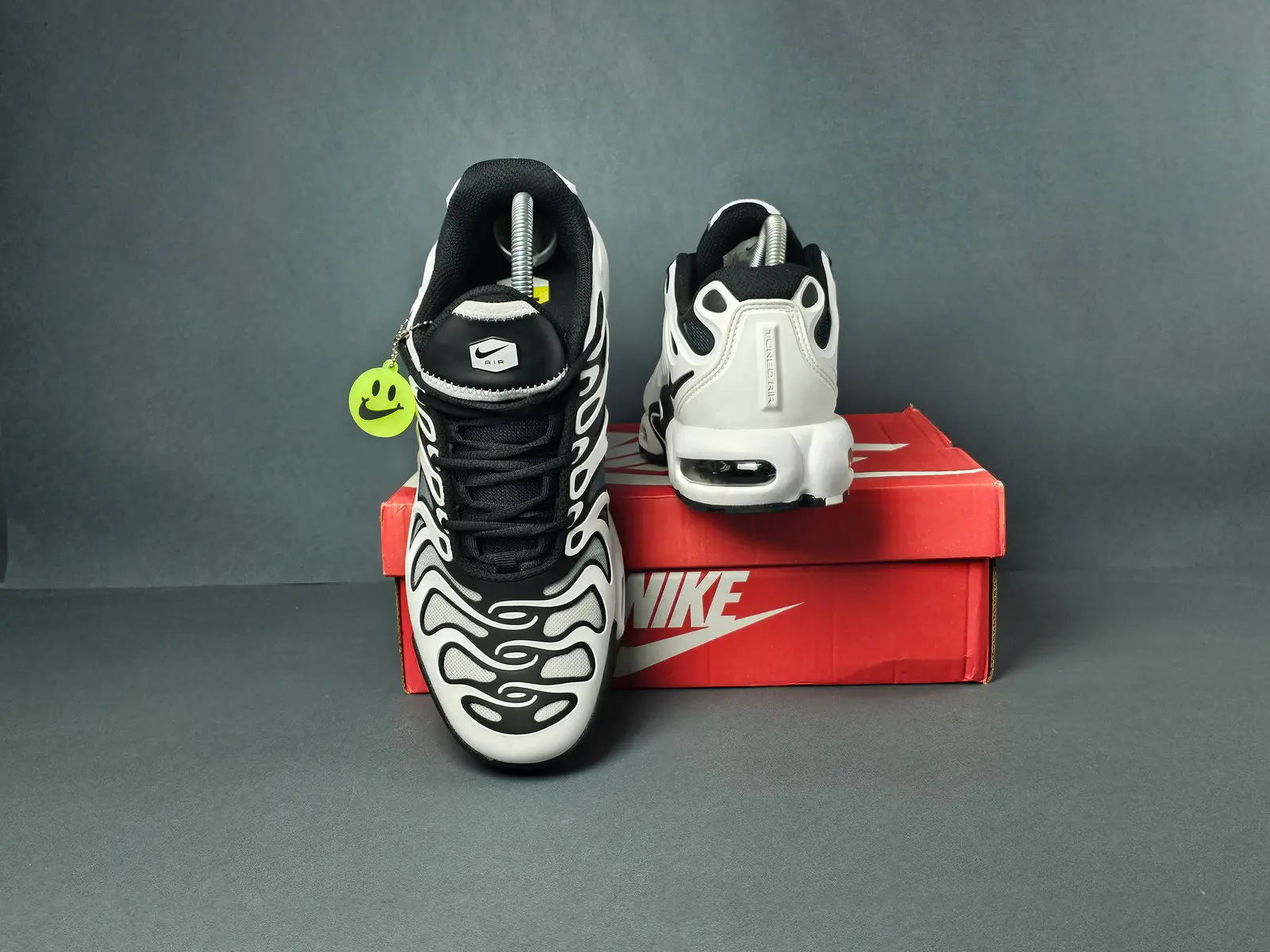 Nike TN drift 4