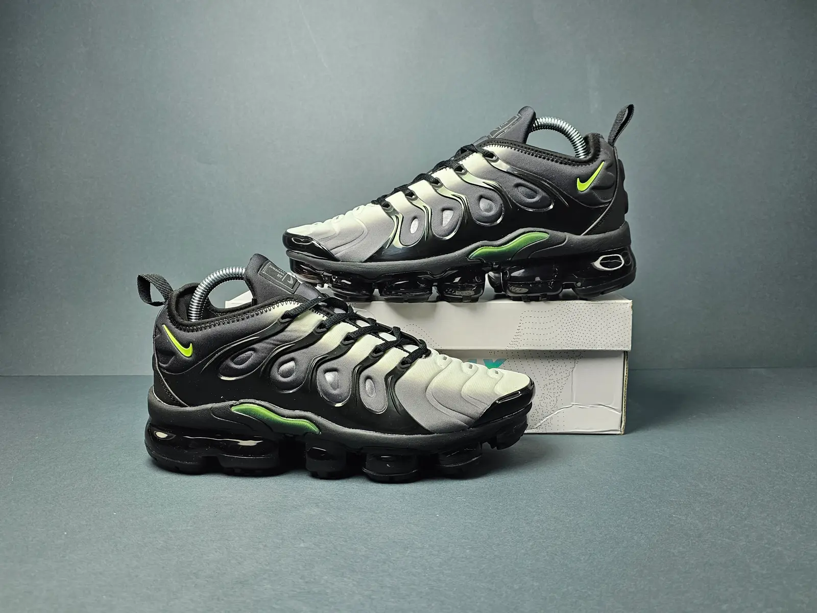 Vapormax Plus