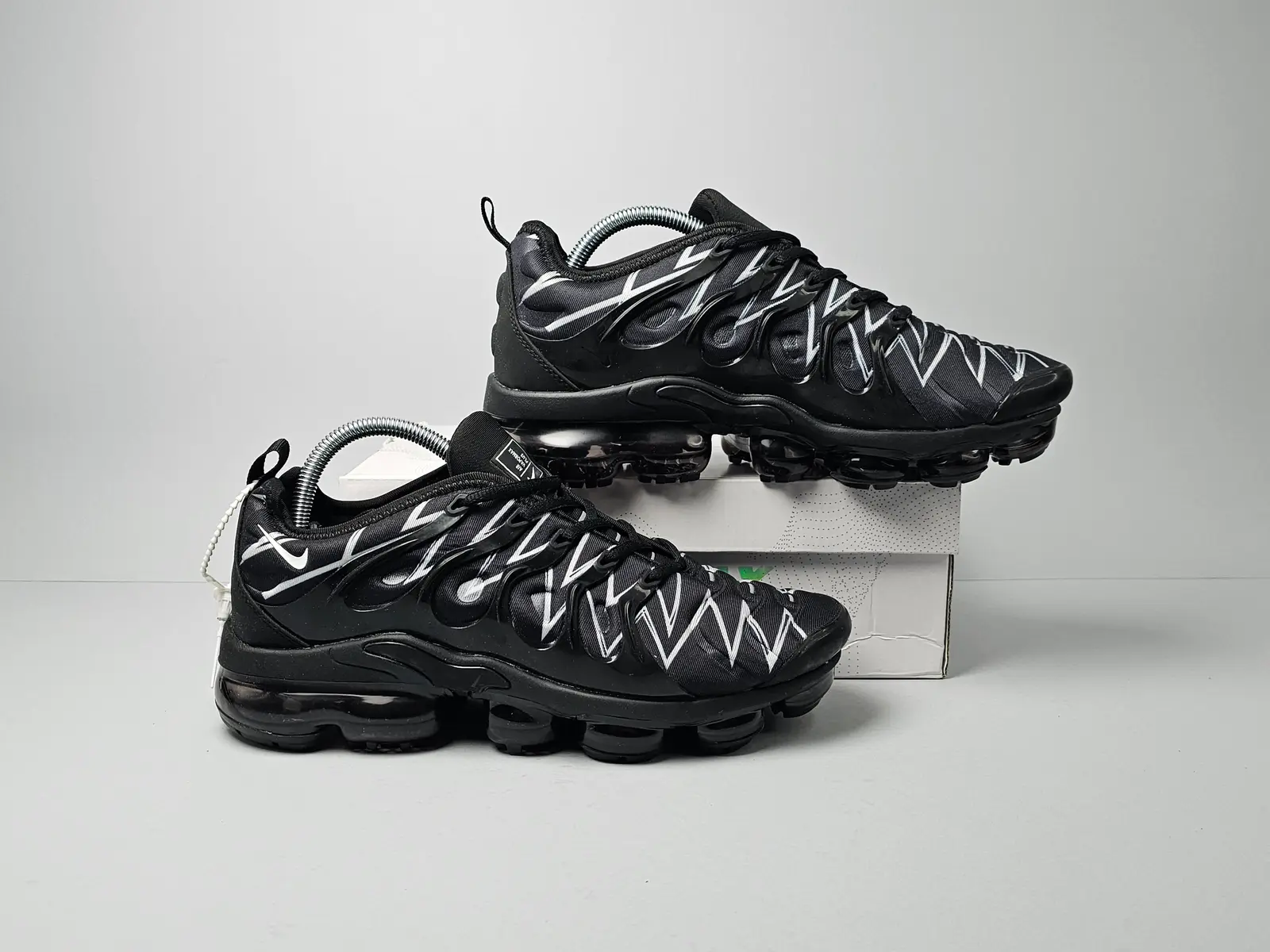 Vapormax Plus