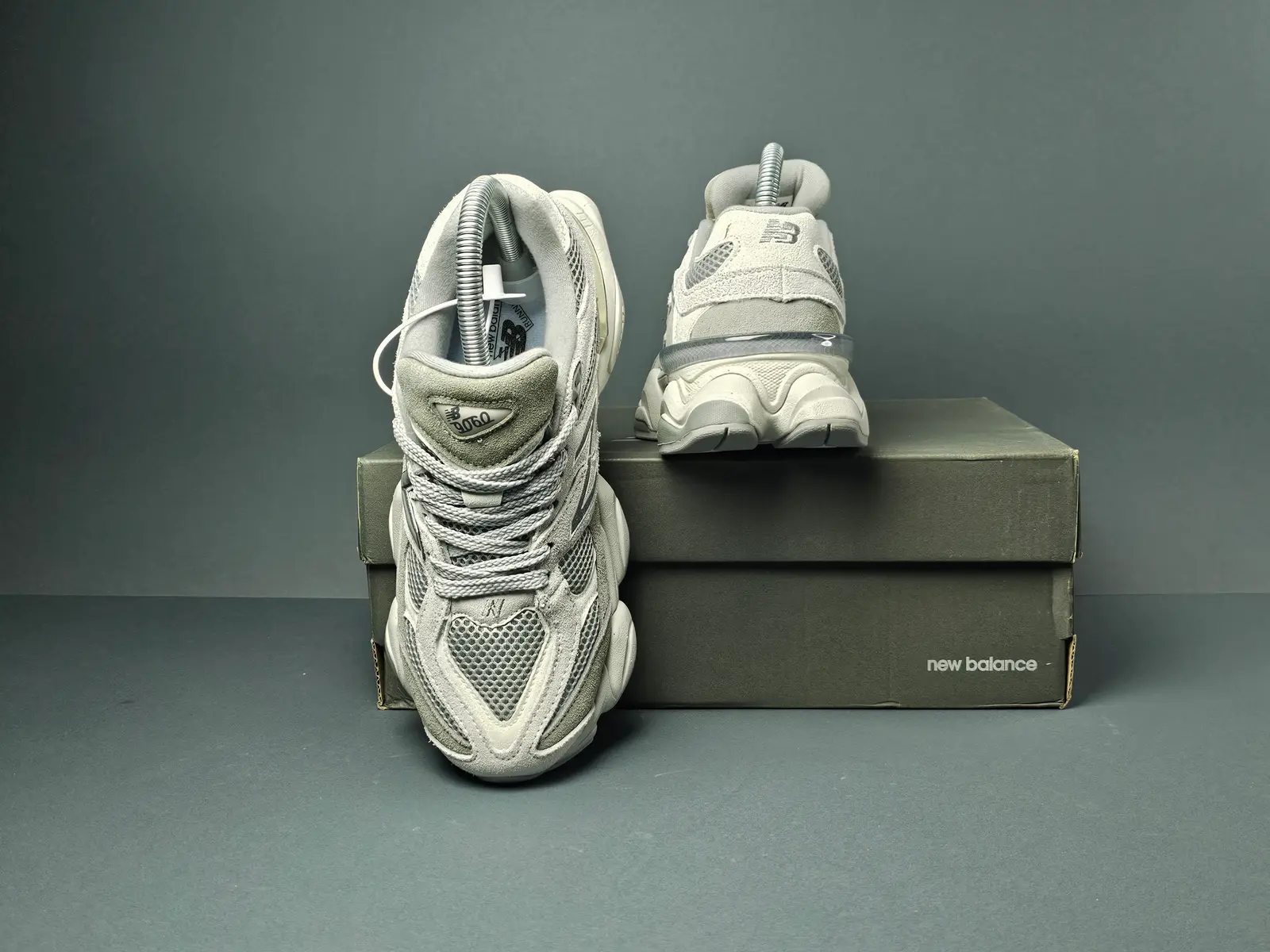 New Balance 9060 4