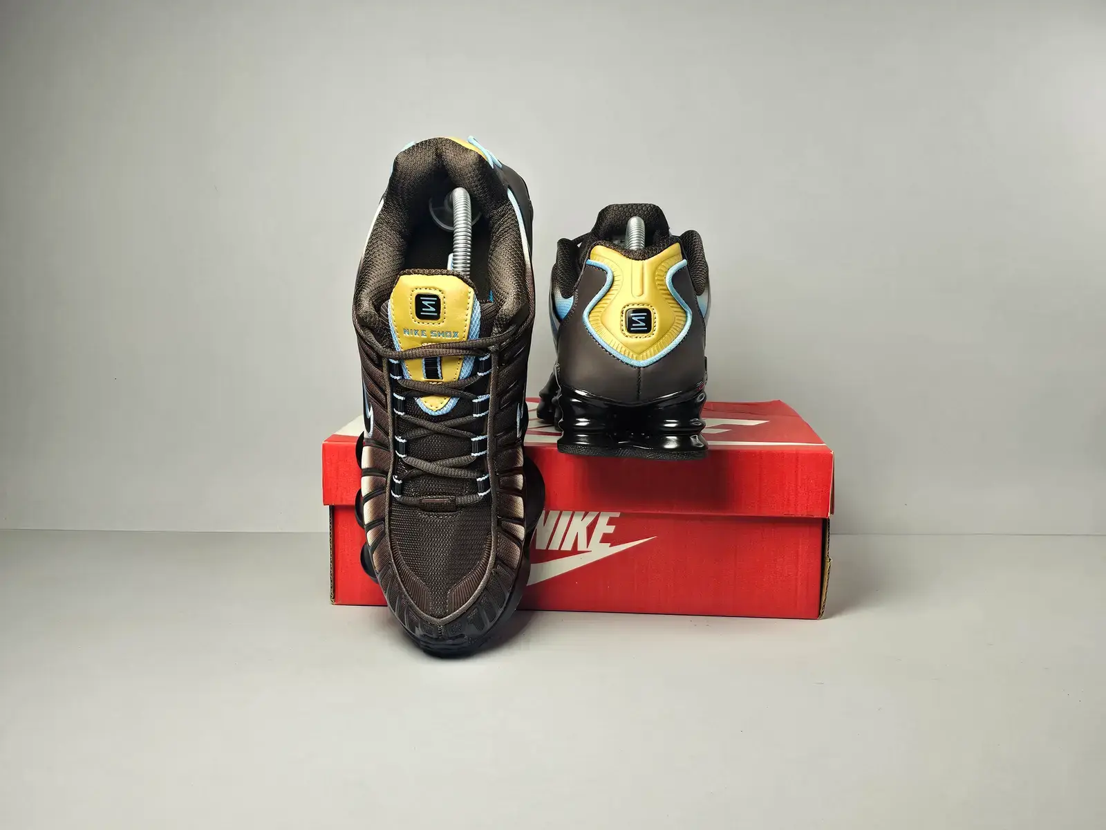 Shox 4