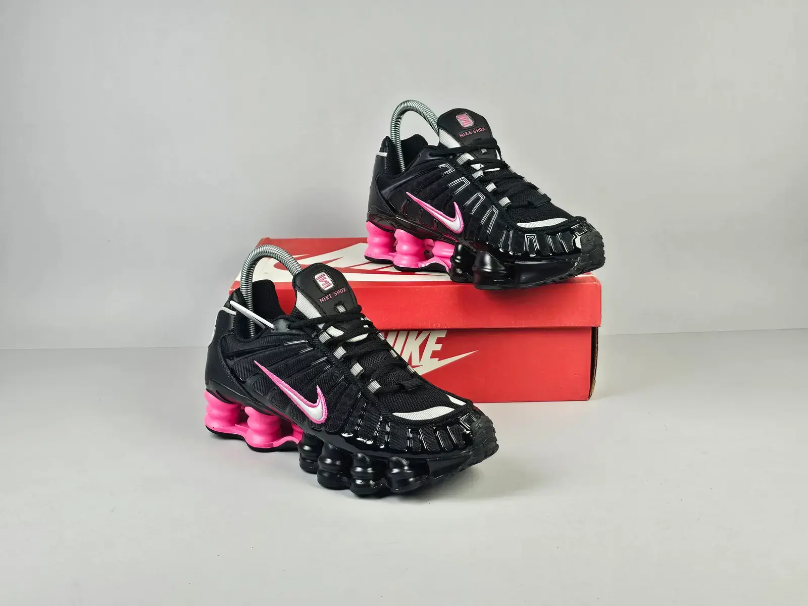 Shox