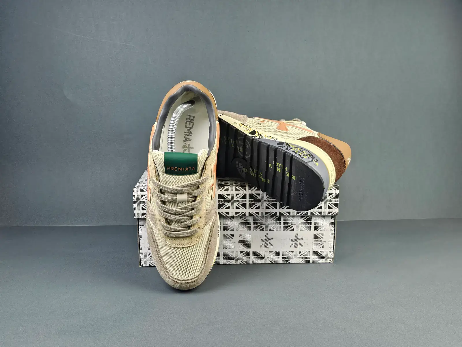 Premiata 3